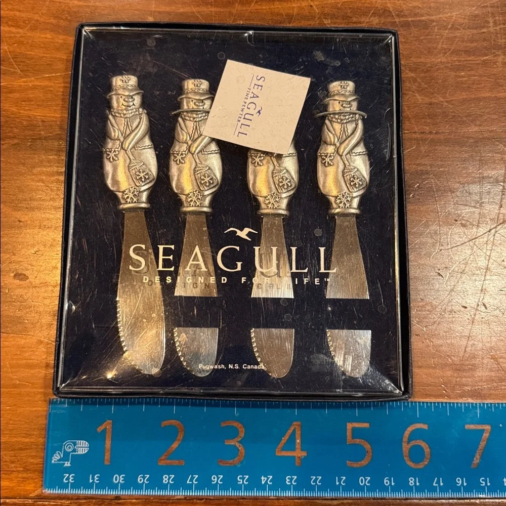 Seagull NWT Fine Pewter Snowman Spreaders Set of 4 Christmas Holiday Winter New